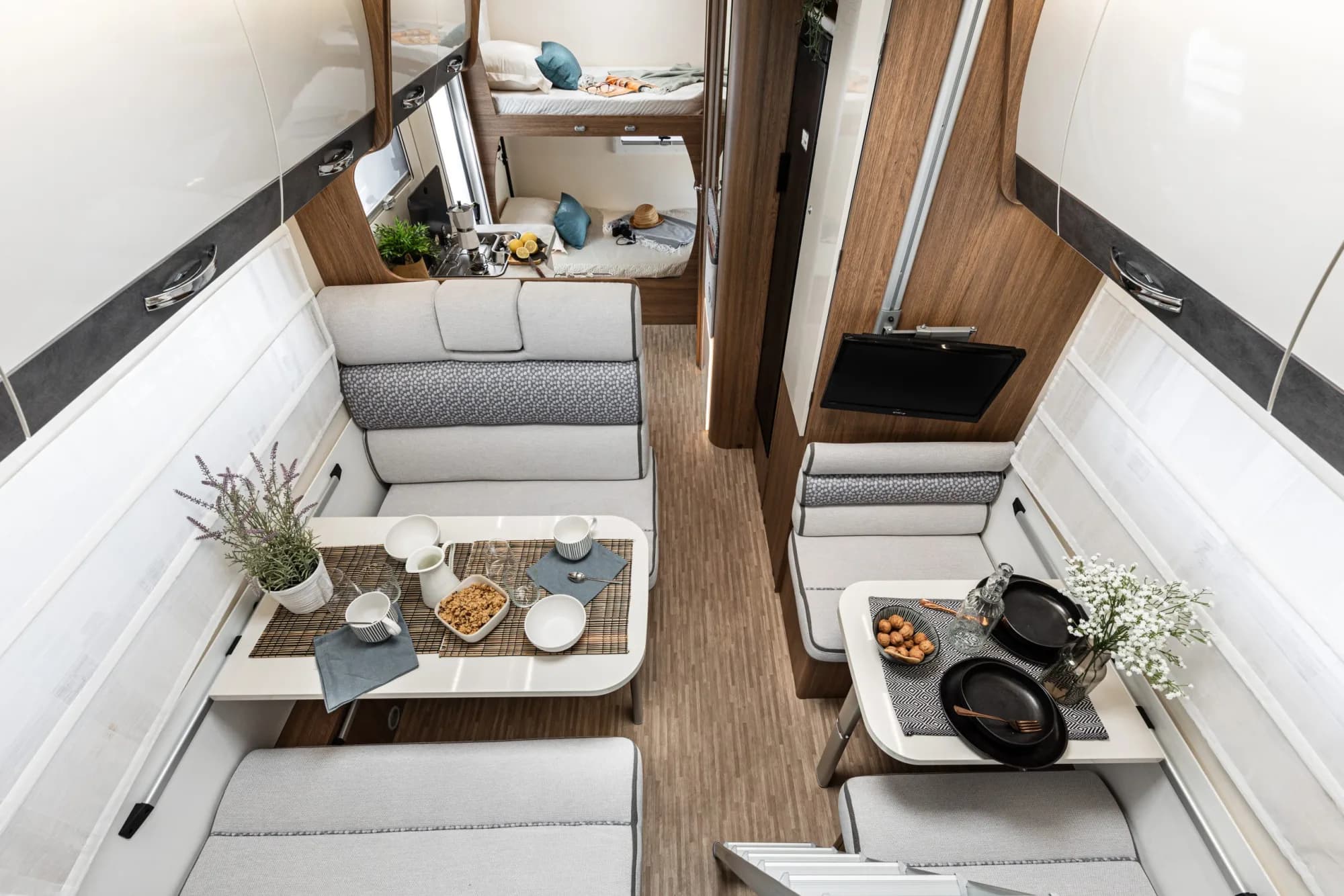 Baron 22 Alcove — living, vedere de ansamblu