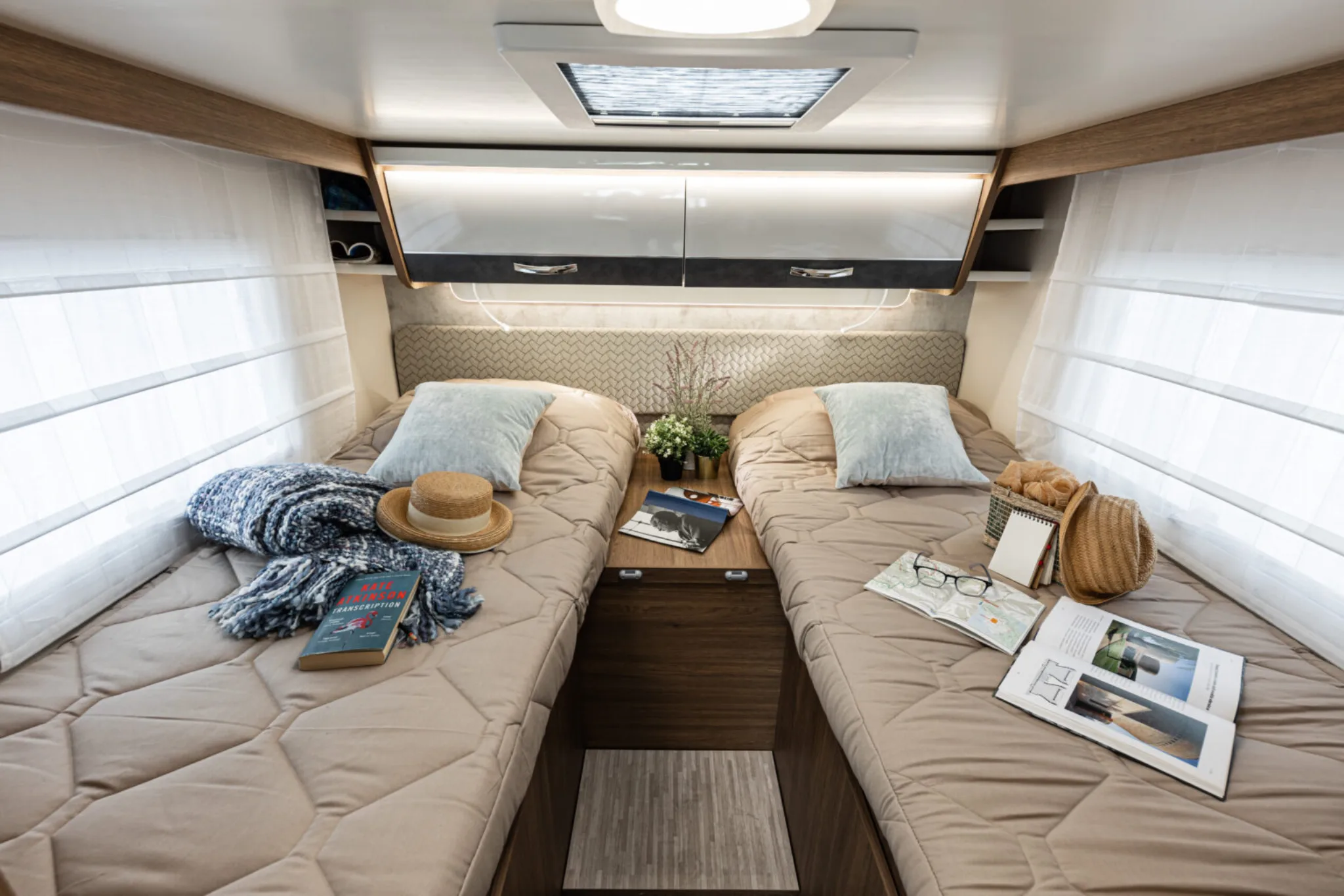 Elnagh Baron 565 paturile twin din spate