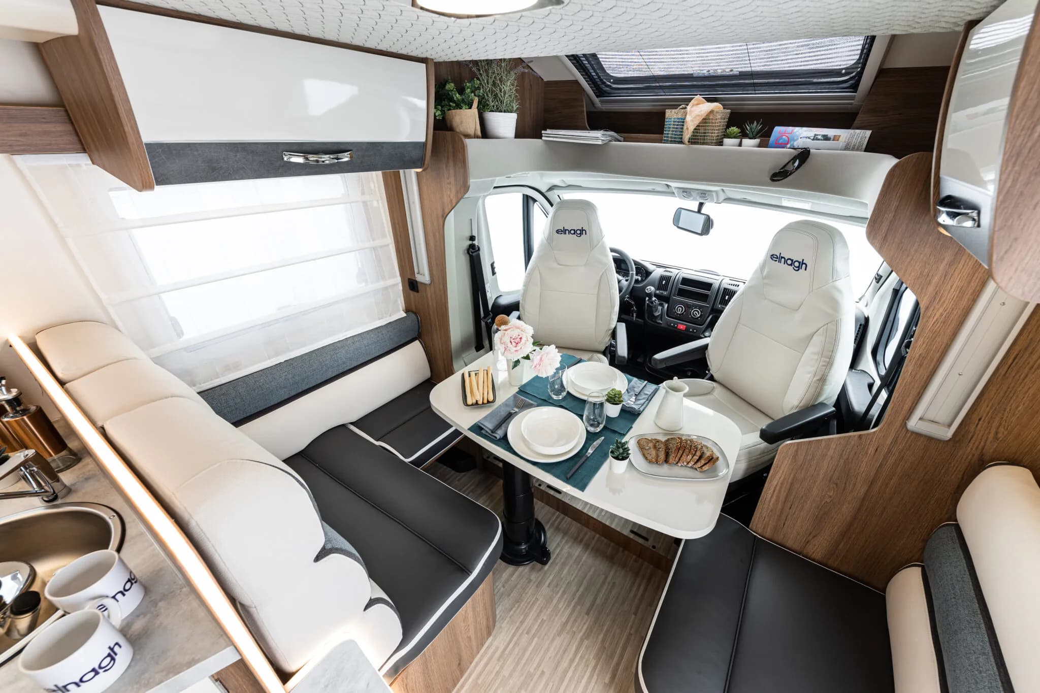 Elnagh Baron 573 paturile twin din spate