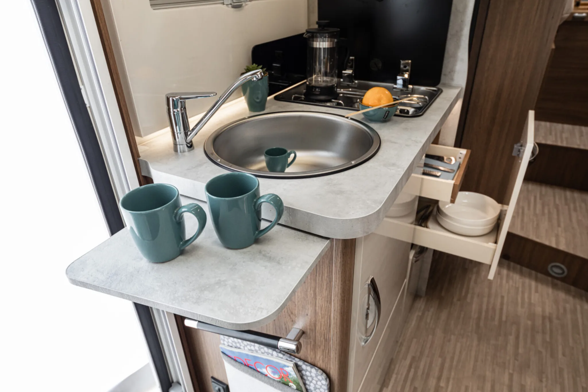 Elnagh Baron 65 Alcove detaliu alcovă