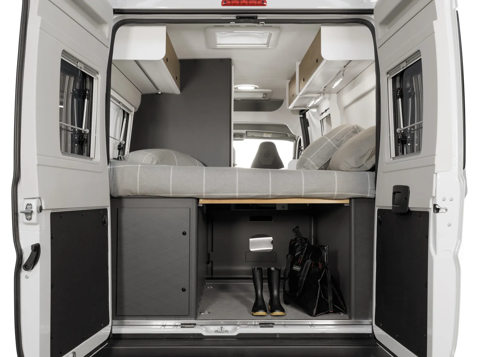 Etrusco CV 600 DB — interior (7)