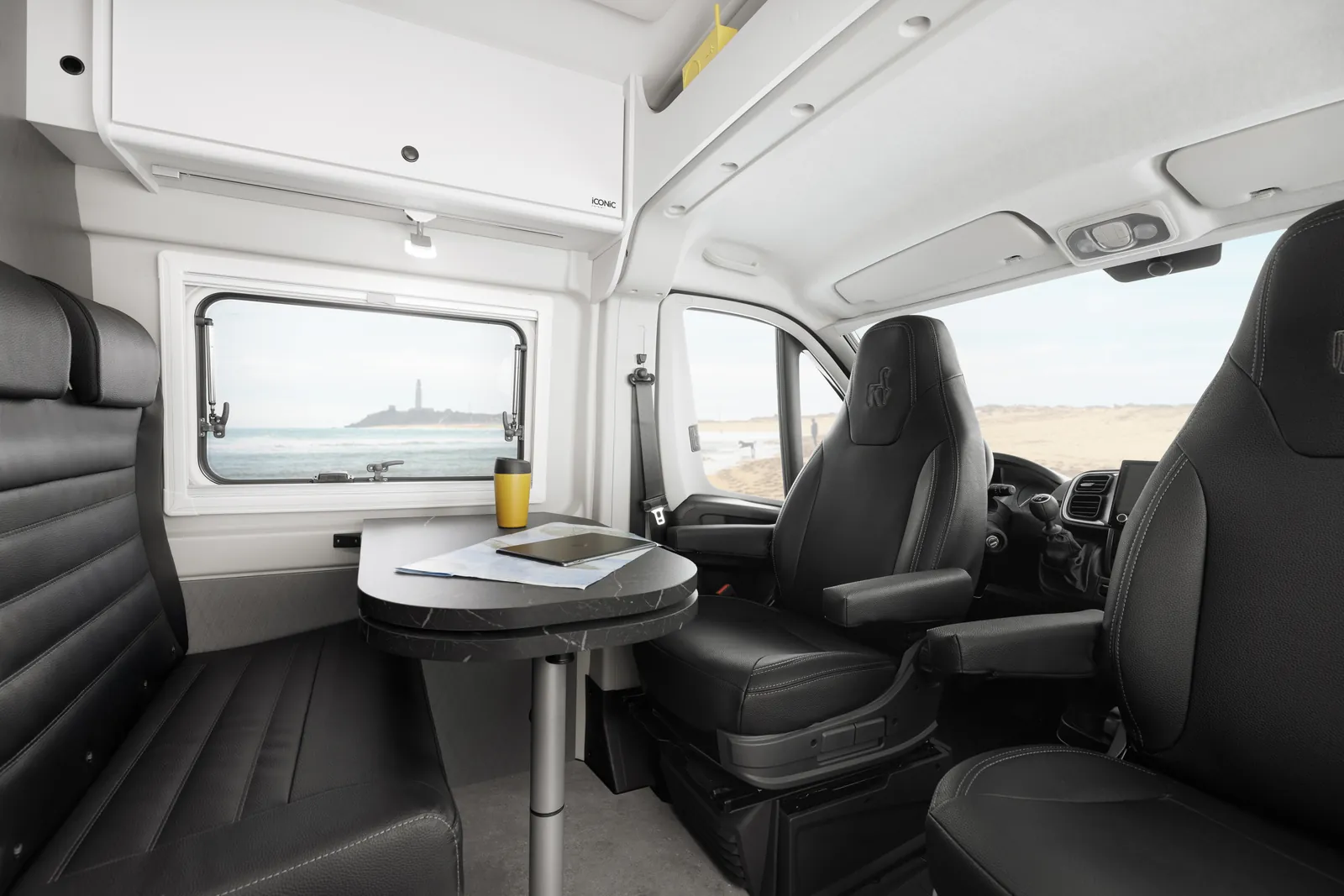Etrusco CV 640 SB — interior (1)