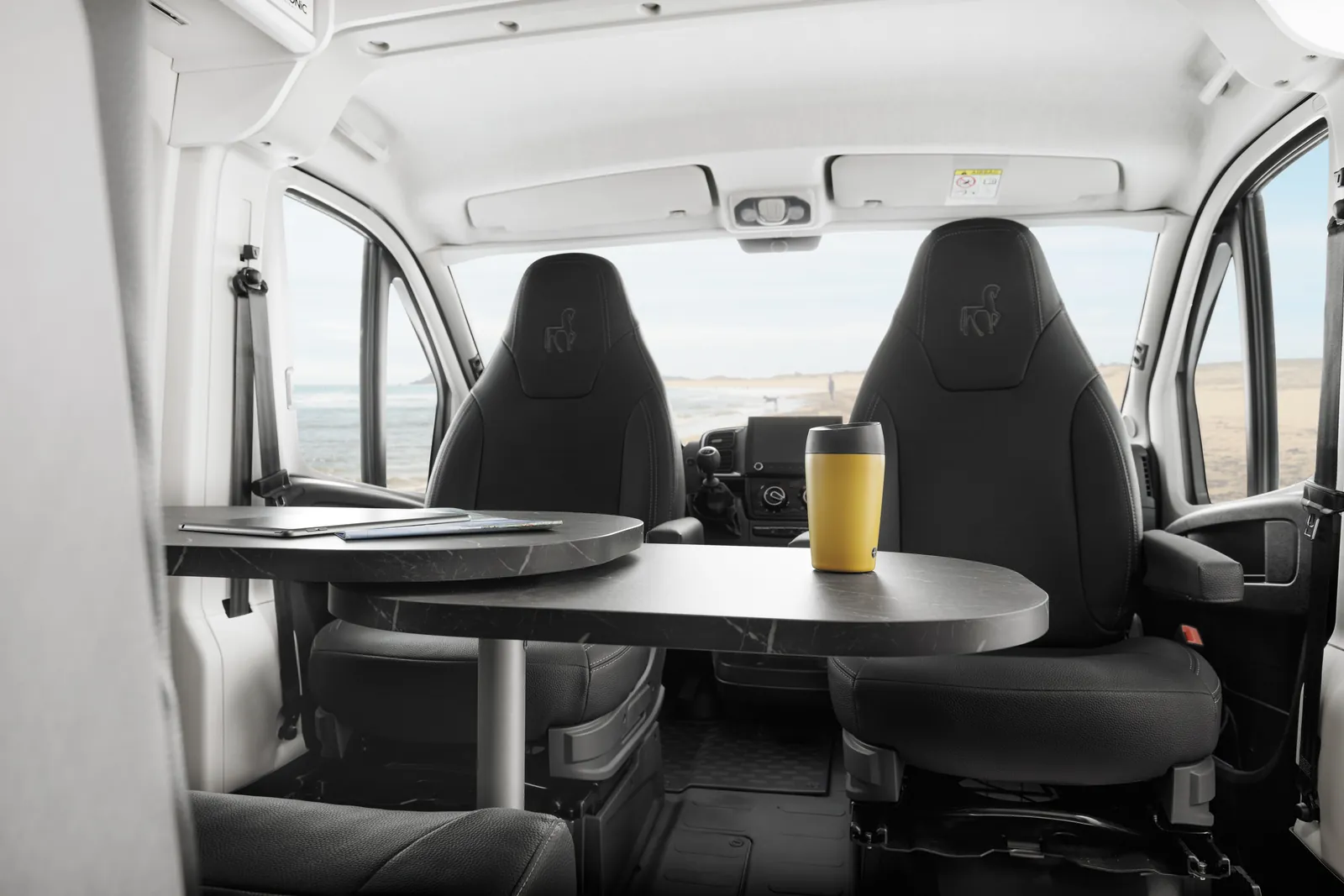 Etrusco CV 640 SB — interior (5)