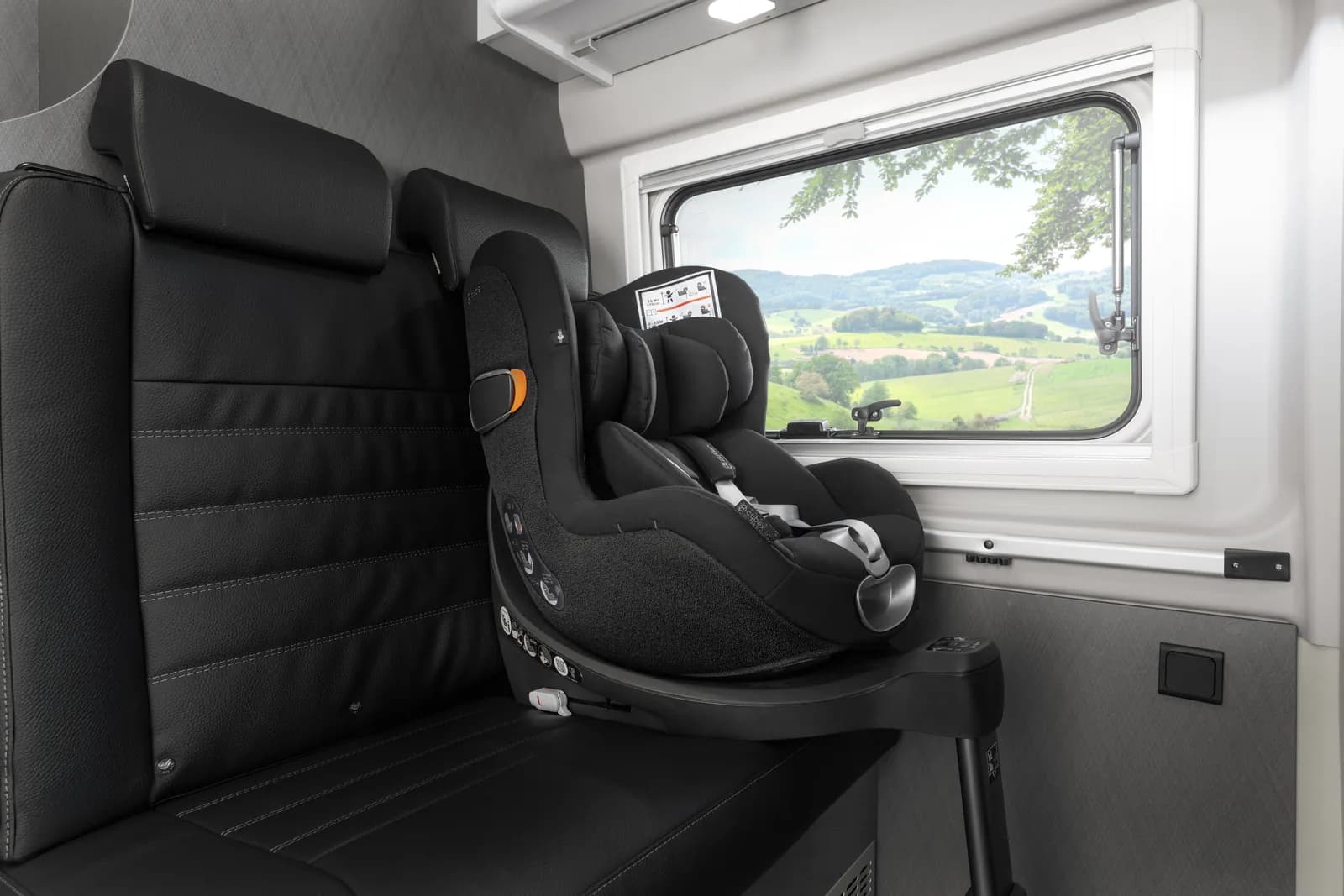 Etrusco CV 640 SB — interior (6)