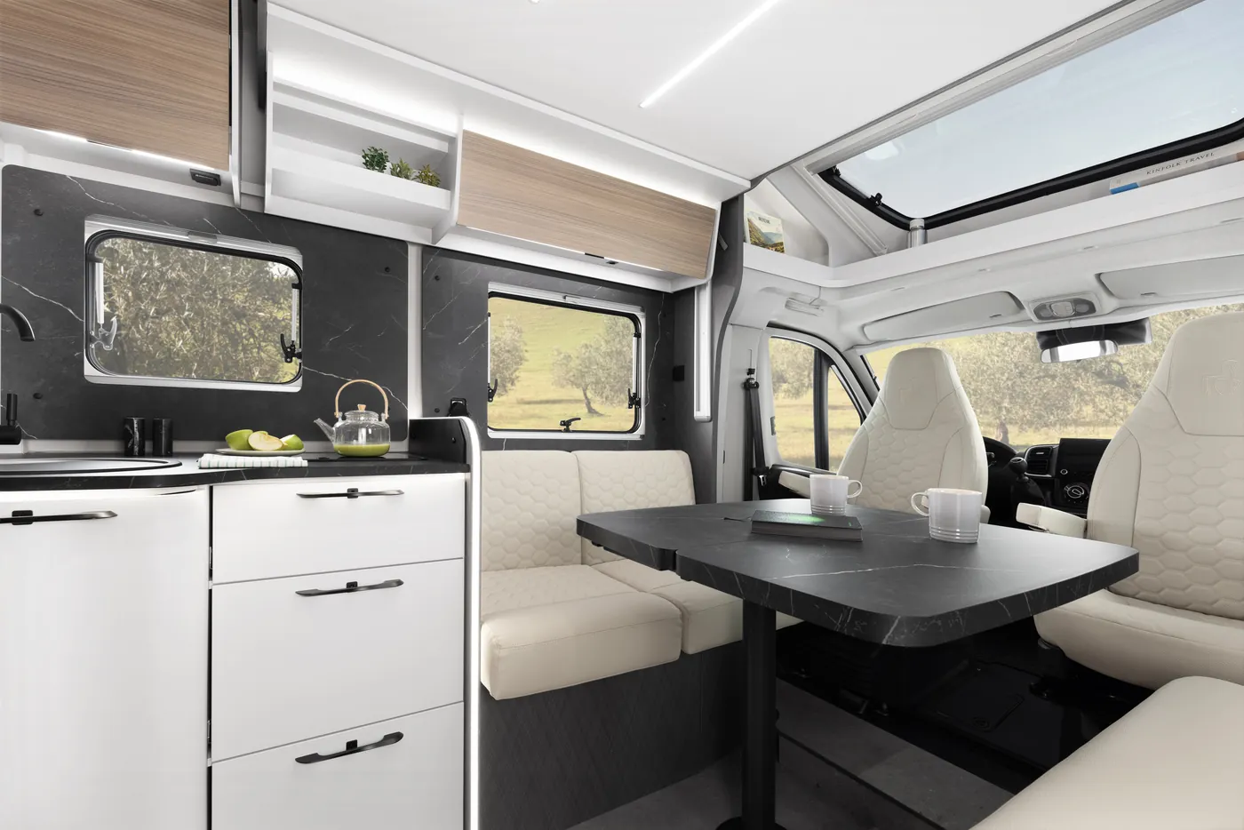 Etrusco T 7400 SBC — interior (1)
