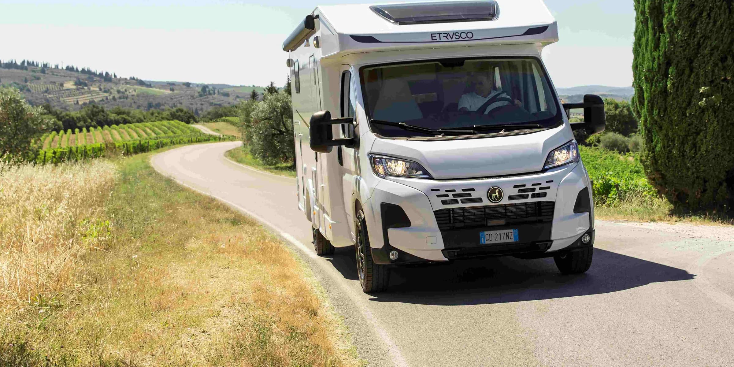 Etrusco T Base — în mers pe drum