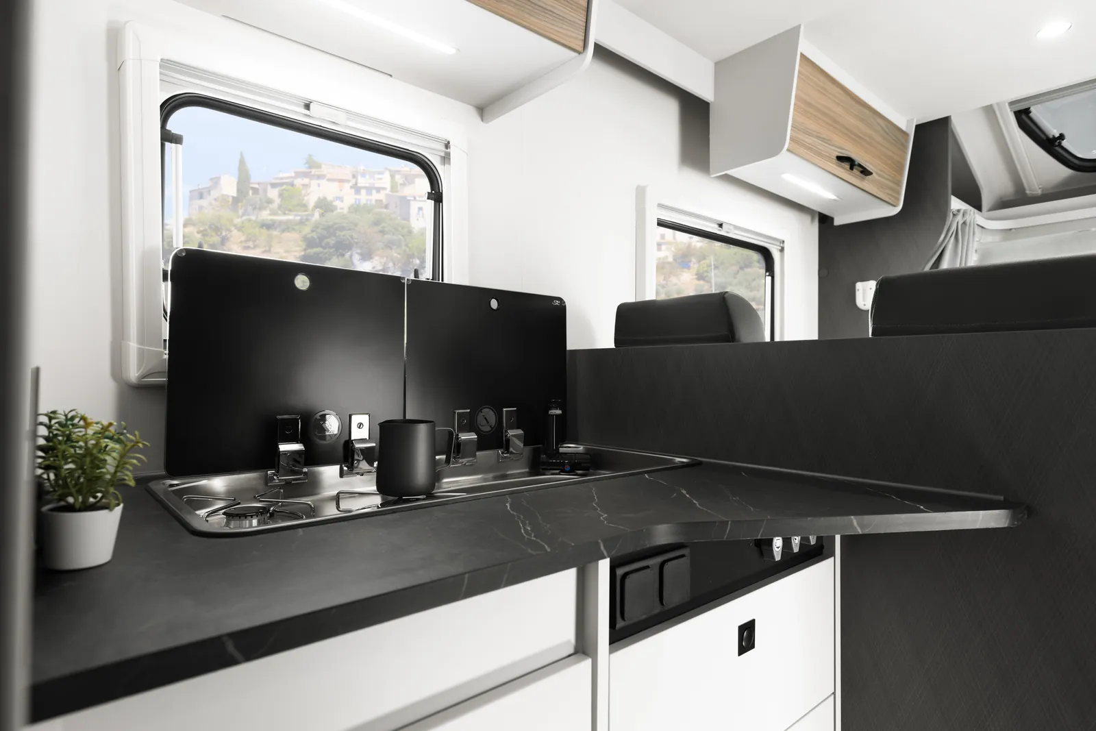Etrusco T 7.4 SB — interior (2)