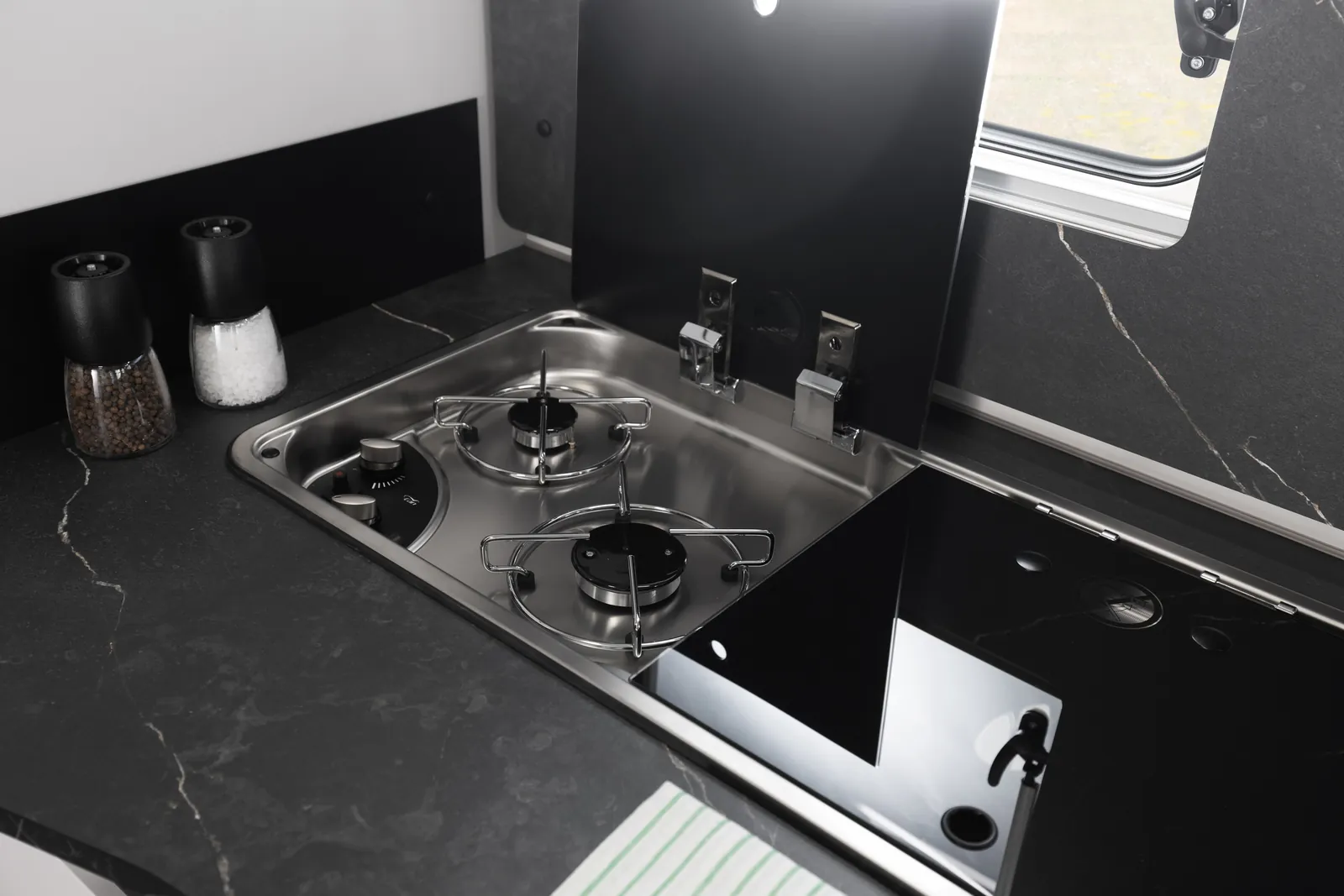 Etrusco T 7.4 SBC — interior (3)