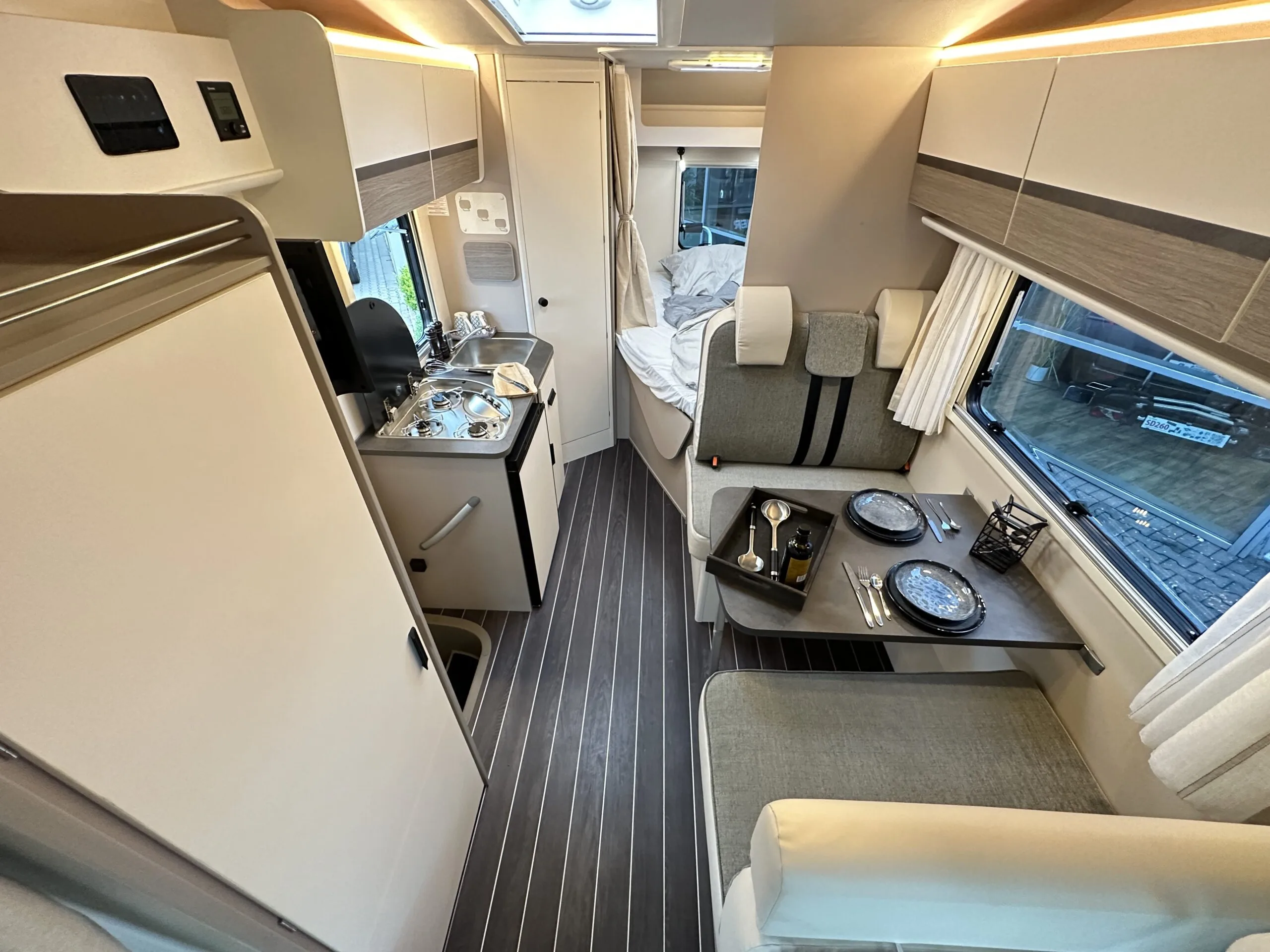 XGO 22P interior