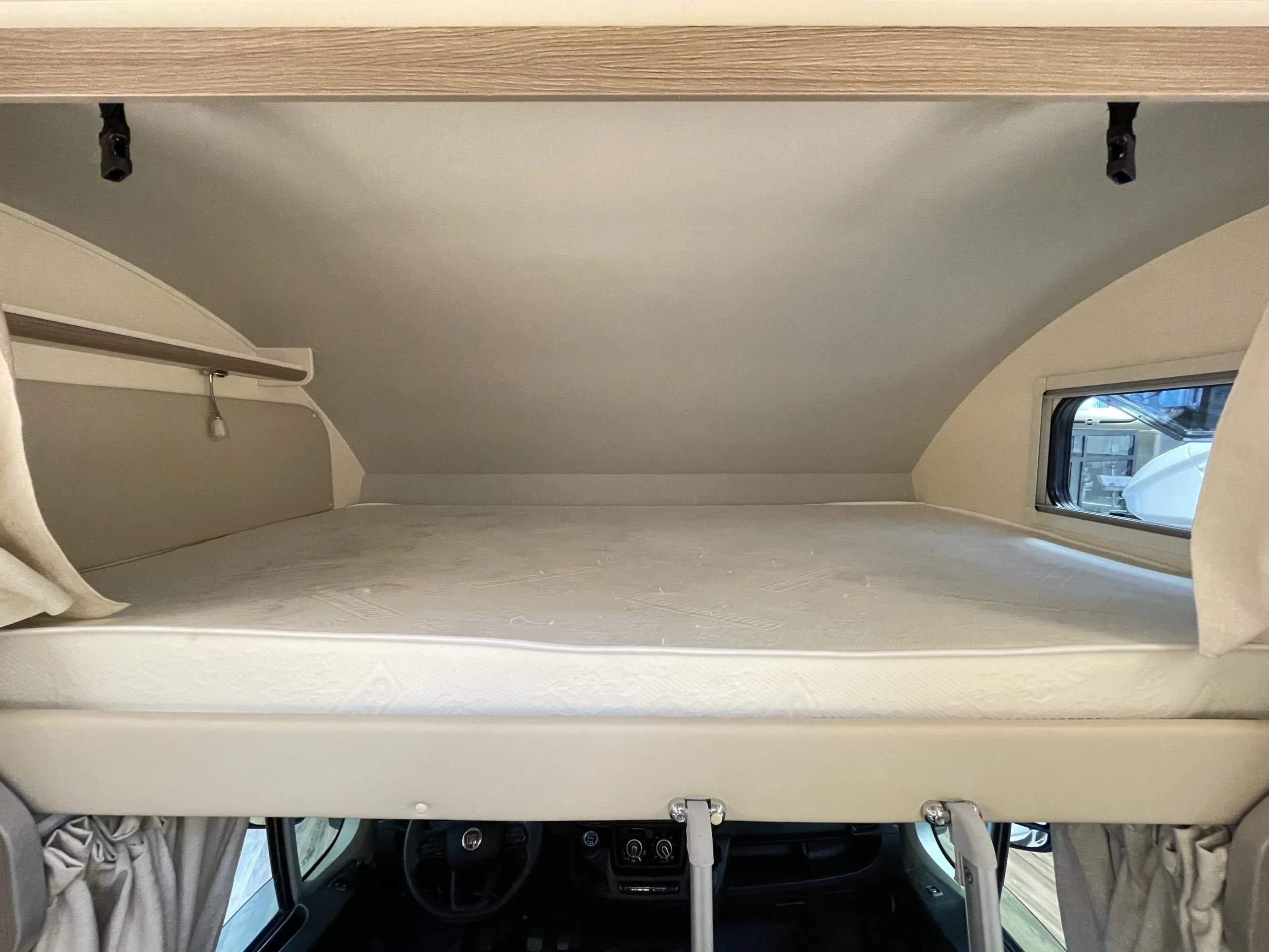 XGO 39G interior