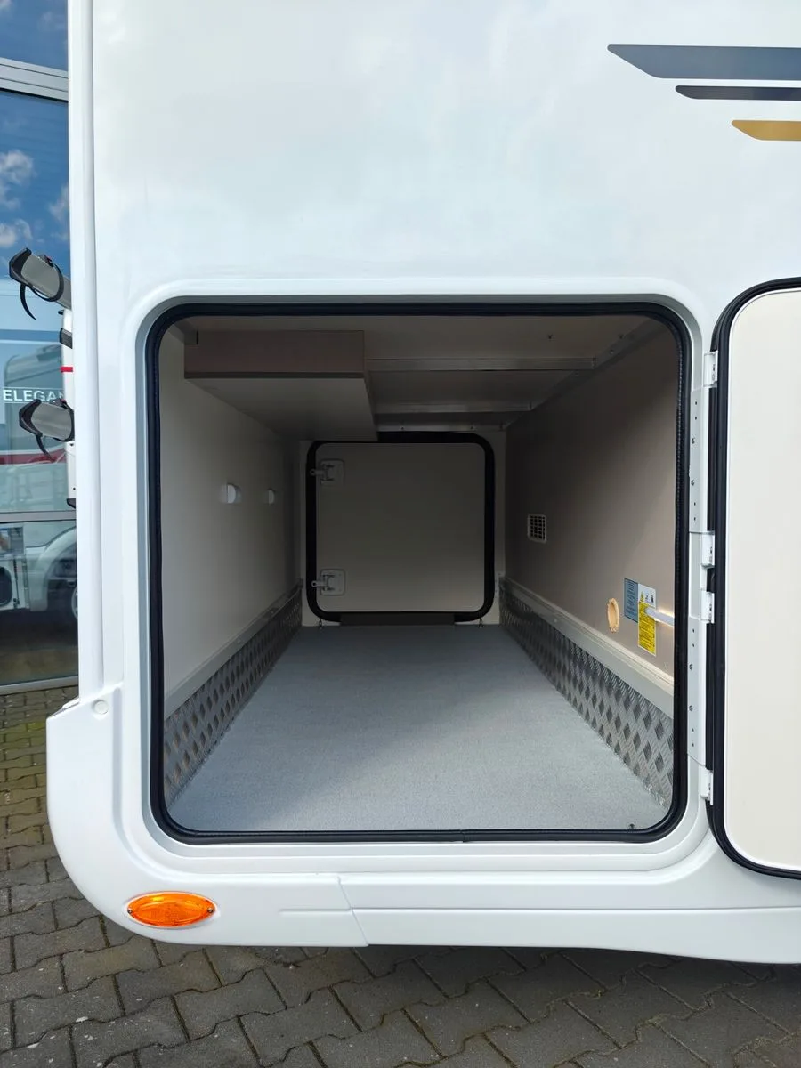 XGO 69P interior