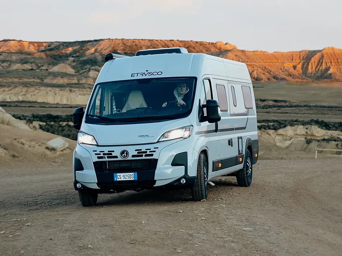 Etrusco CV Fiat — în mers pe drum