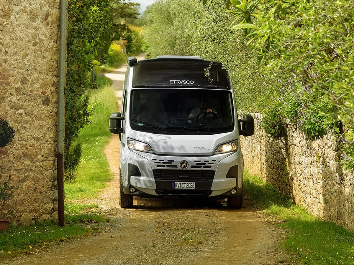 Etrusco CV Fiat — în mers pe drum