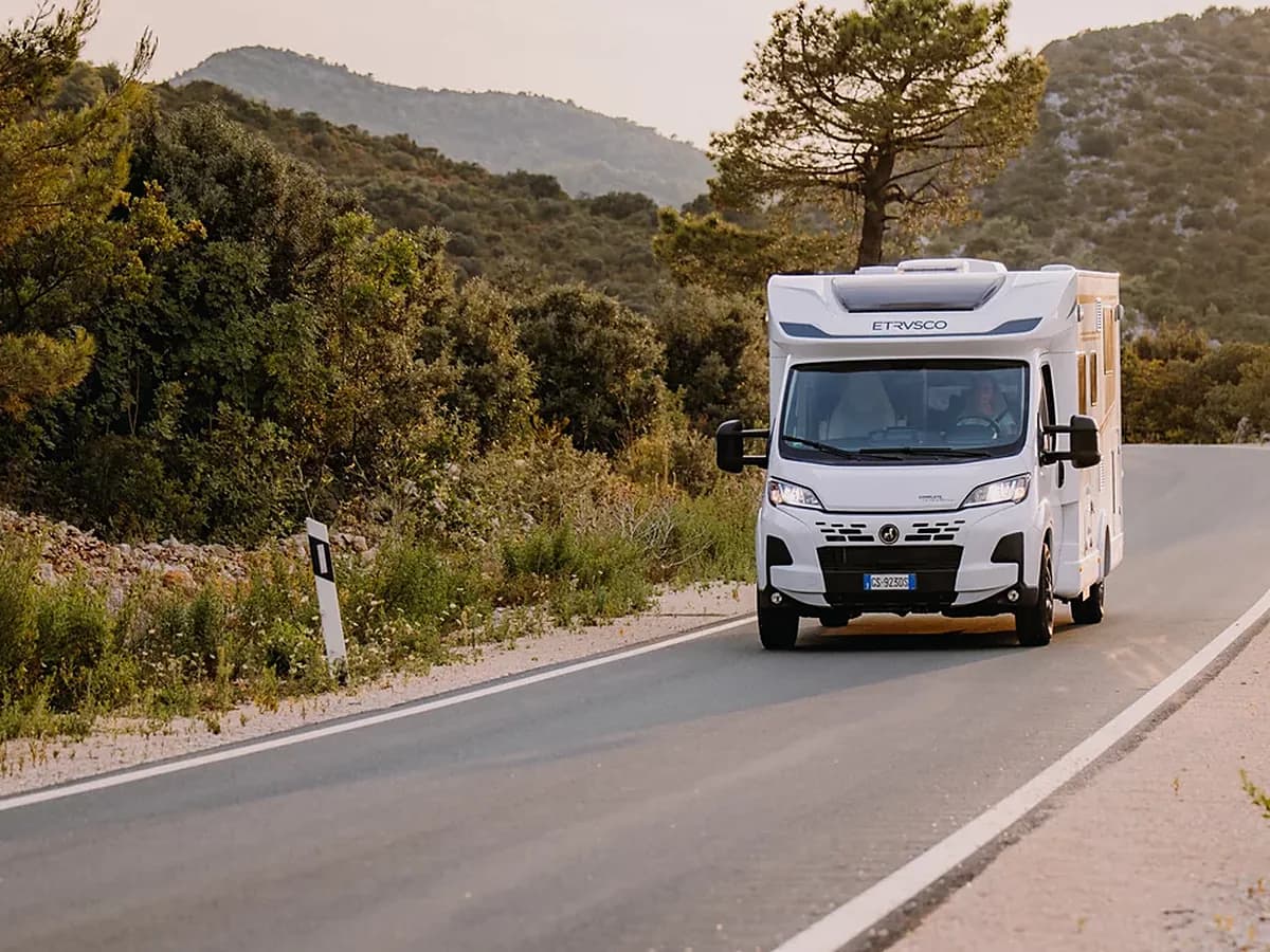 Etrusco T Fiat — în mers pe drum