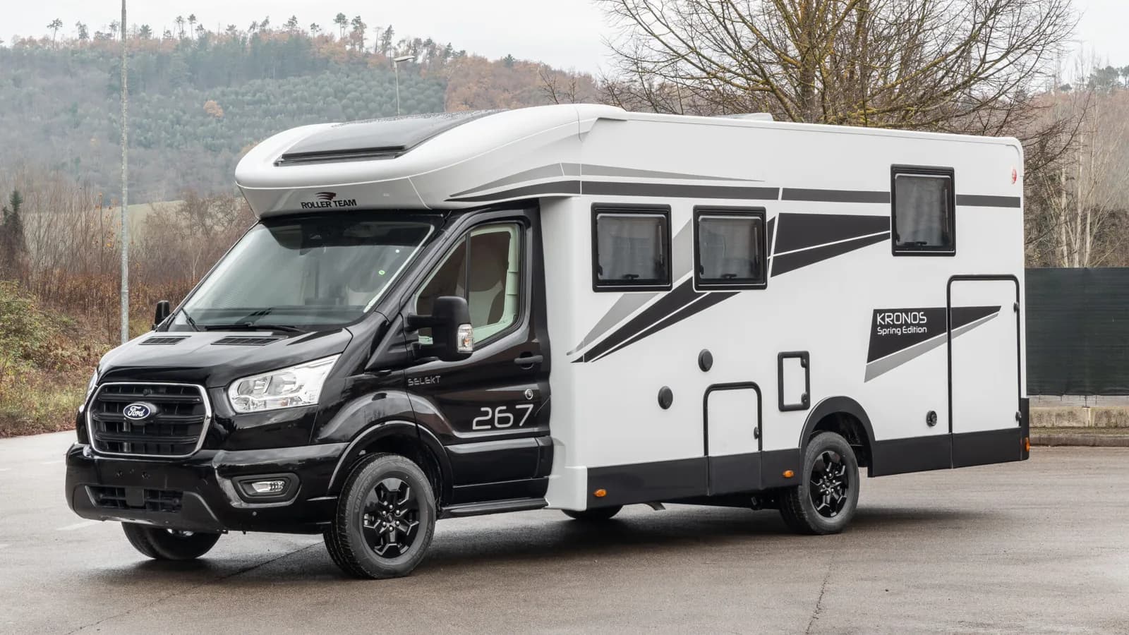 Kronos 267 TL vedere exterioară